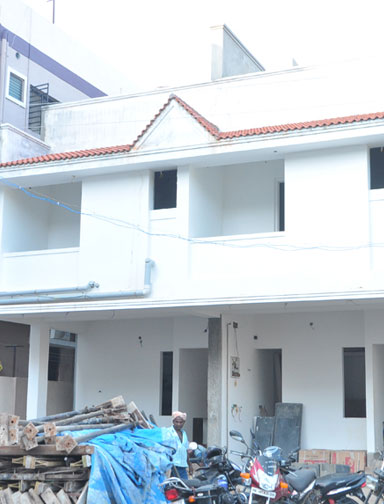 kvm housing-developer-trichy-parking-area